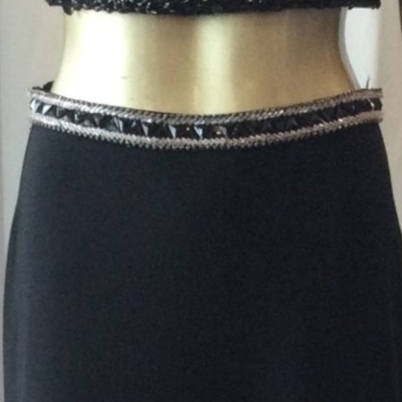 Size 6 black beaded two piece formal/prom gown - Picture 4 of 5